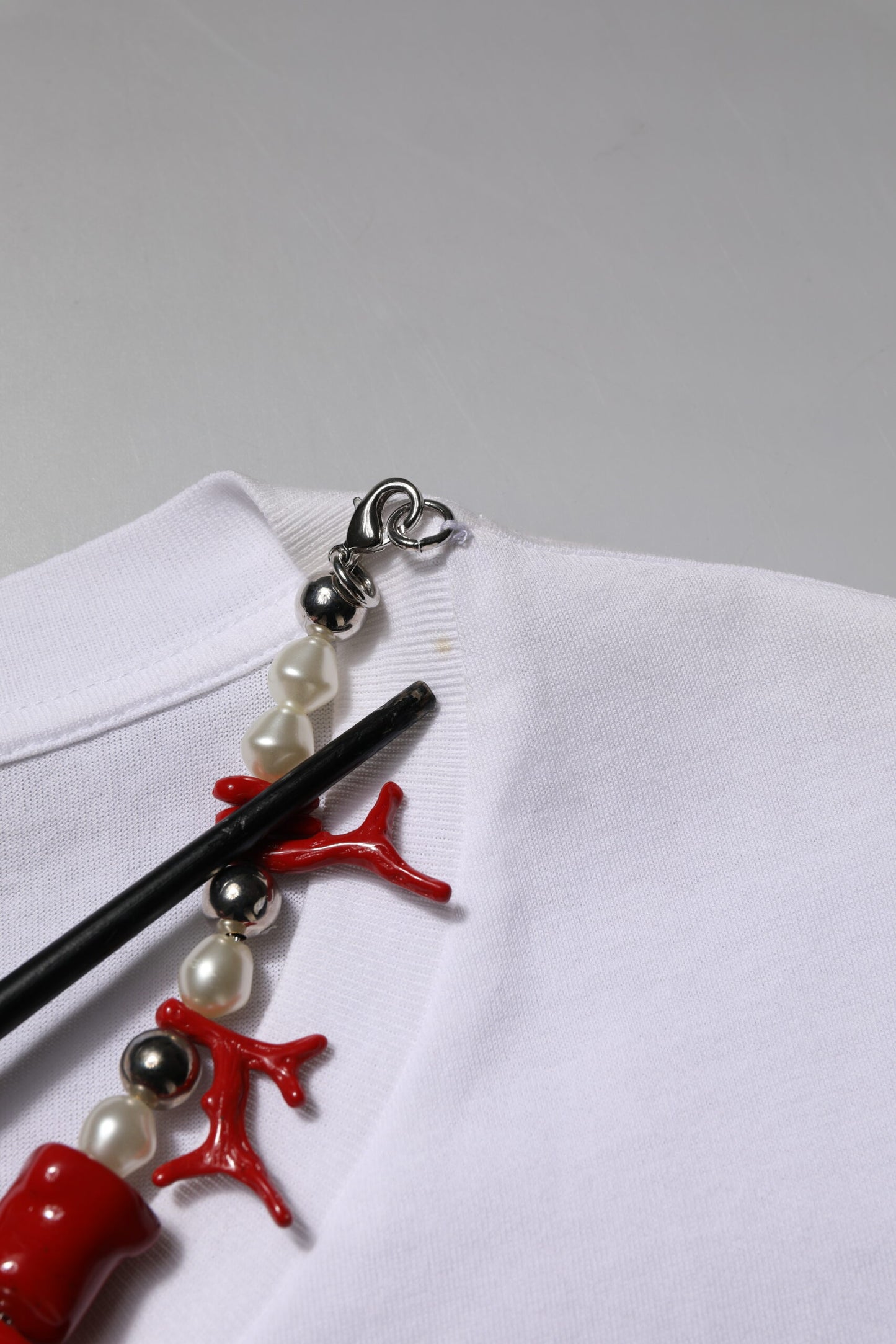 Dolce & Gabbana White Embellished Cotton Crew Neck T-shirt