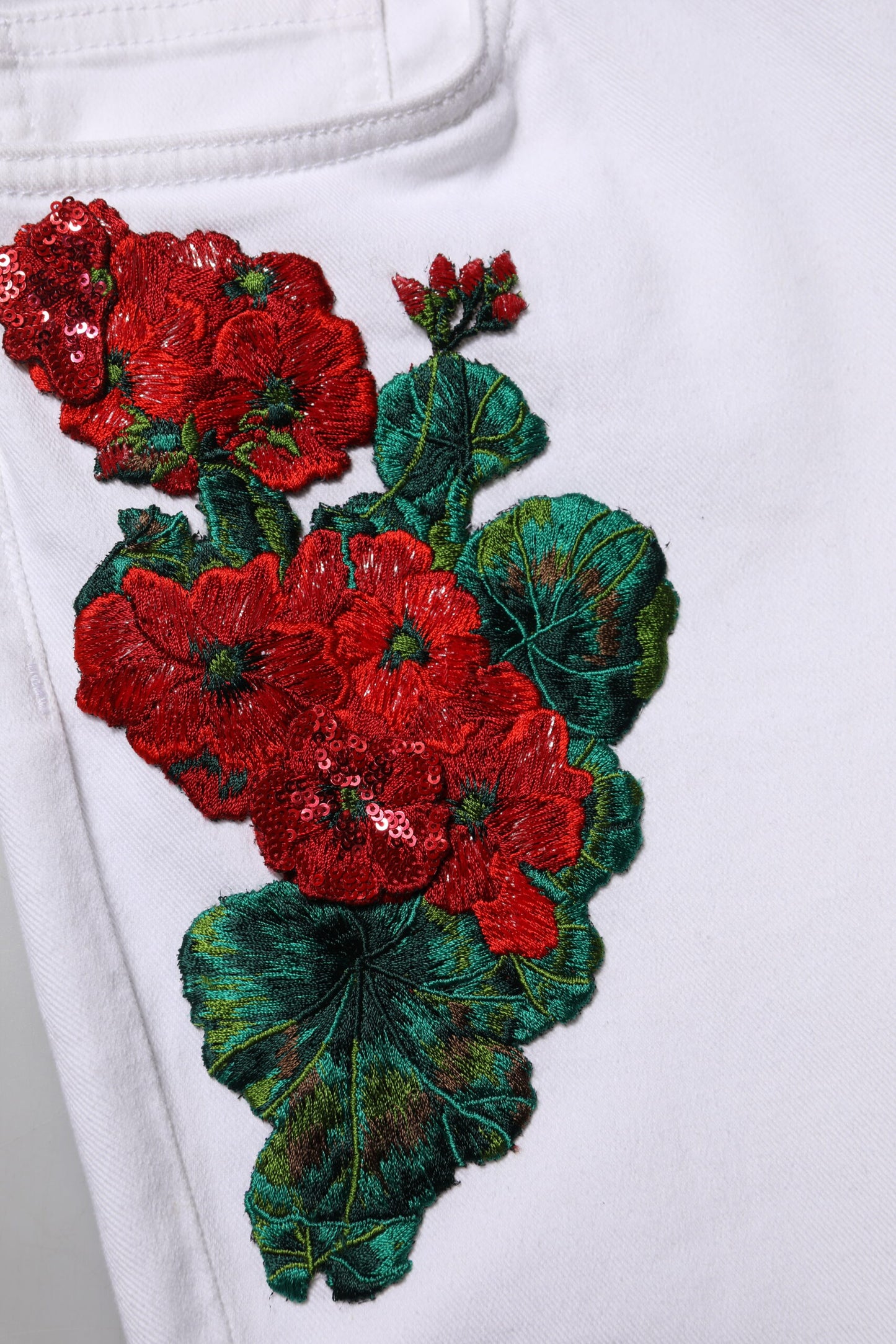 Dolce & Gabbana White Floral Embroidery GIRLY Denim Jeans