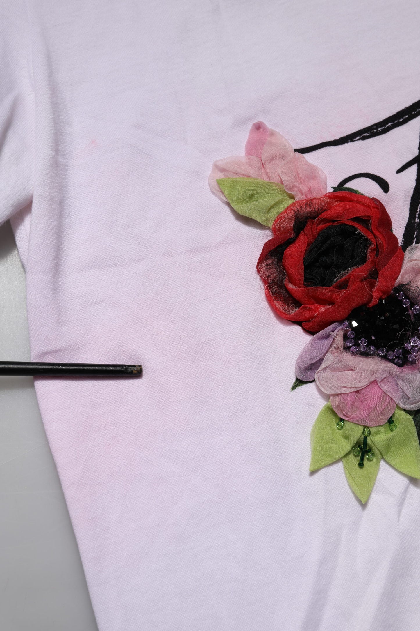 Dolce & Gabbana White DG Floral Embellishment Top T-shirt